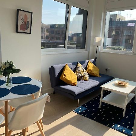 Central Location, Parking, Wi-Fi, Modern Apartment Milton Keynes Dış mekan fotoğraf