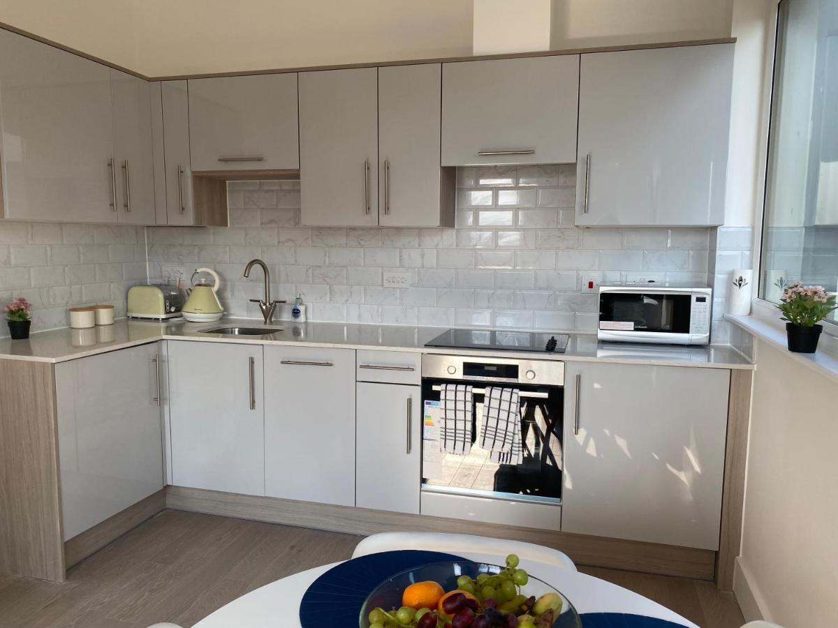 Central Location, Parking, Wi-Fi, Modern Apartment Milton Keynes Dış mekan fotoğraf