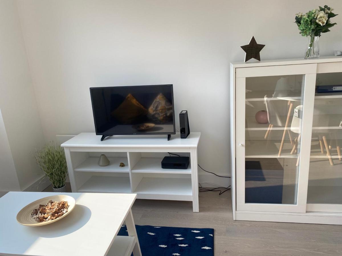 Central Location, Parking, Wi-Fi, Modern Apartment Milton Keynes Dış mekan fotoğraf