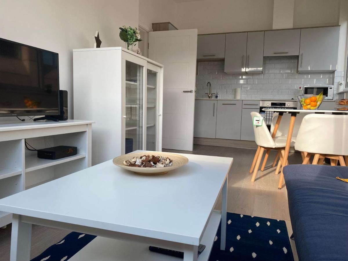 Central Location, Parking, Wi-Fi, Modern Apartment Milton Keynes Dış mekan fotoğraf